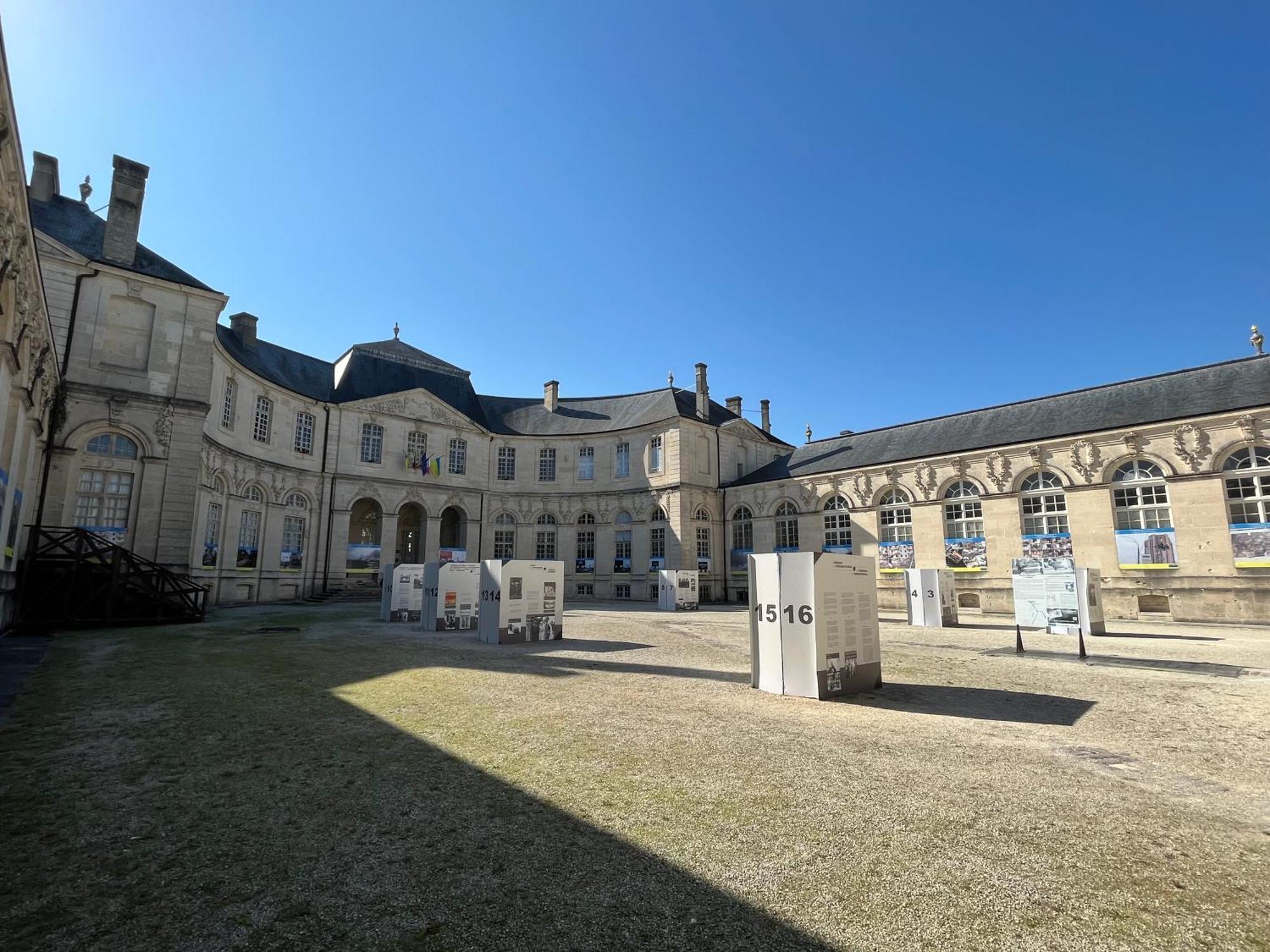 La Cour Du Prince Verdun-sur-Meuse Ngoại thất bức ảnh
